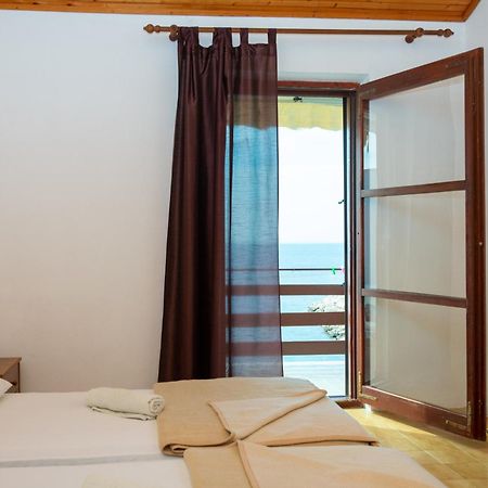Apartments By The Sea Mandre, Pag - 4101 Kolan Camera foto